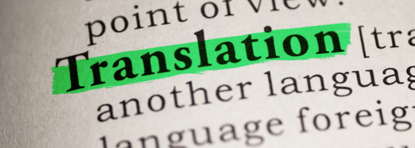 Das Wort „Translation“ in einem Wörterbuch grün markiert.
